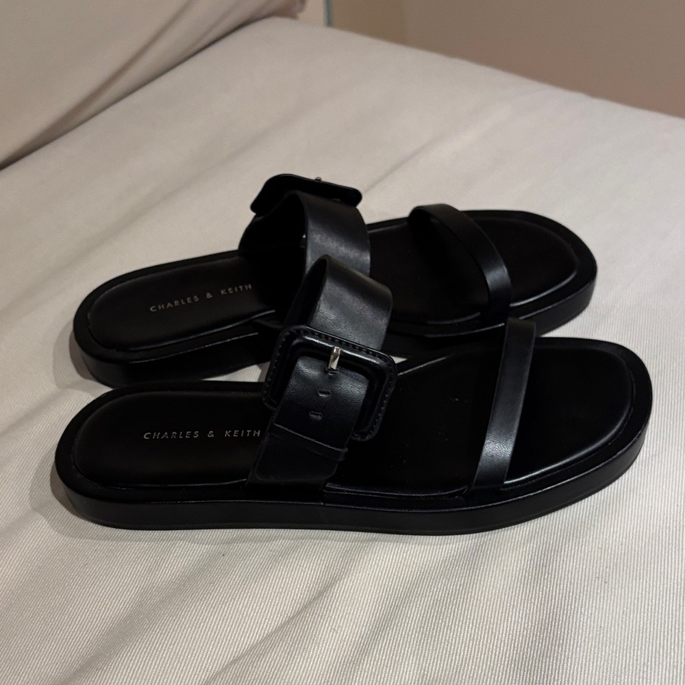 Charles & Keith Sleek Black Slides